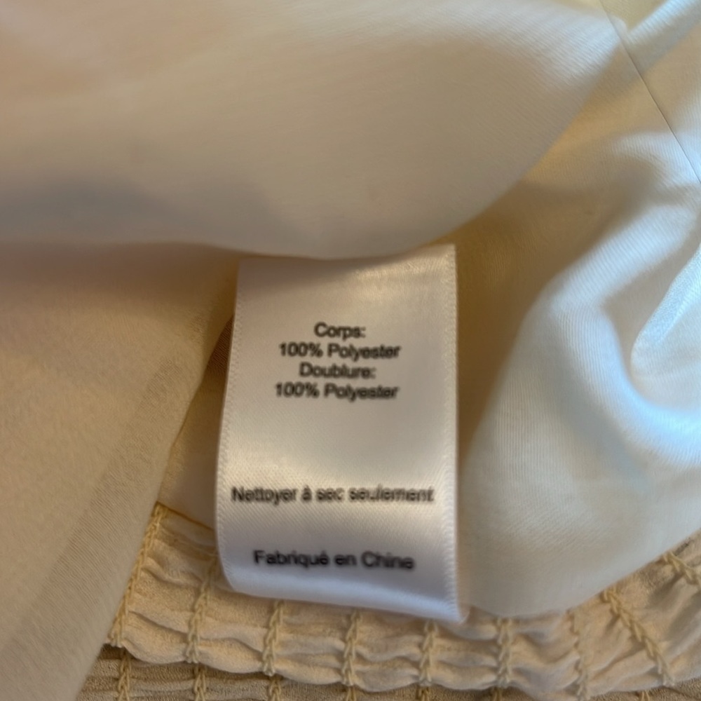 ASTR Cream Dressy Top Size XL - Picture 5 of 5